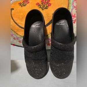 DANSKO “LIMITED EDITION” BLACK GLITTER CLOGS SIZE36